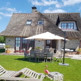 Villa Pura Vida，位于Oud-Ade的酒店
