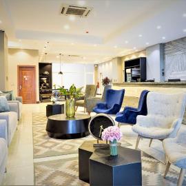 Nobile Hotel Estación Central，位于圣地亚哥的酒店