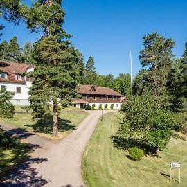 Hestra Guesthouse，位于Hestra的酒店