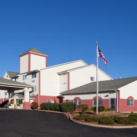 Holiday Inn Express Mt. Vernon by IHG，位于弗农山的酒店