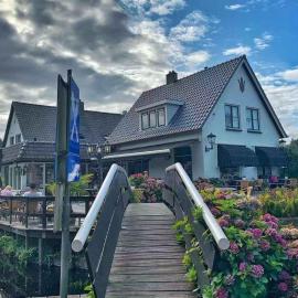 De Dames Van De Jonge Hotel Restaurant，位于羊角村的酒店