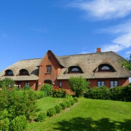 Hollandwarft Ferien unter Reet，位于佩尔沃姆的酒店