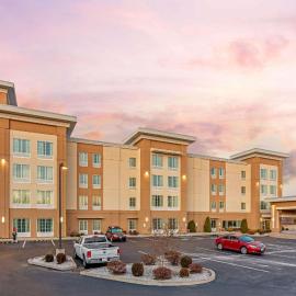 La Quinta by Wyndham Paducah,位于帕迪尤卡的酒店