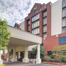 Hyatt Place Pittsburgh Airport - Robinson Mall，位于罗宾逊镇的酒店