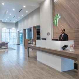 Holiday Inn & Suites Memphis Southeast-Germantown by IHG