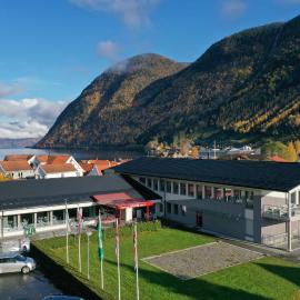 Blix Hotel，位于Vikøyri的酒店