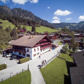 Hotel Zur Post,位于阿尔卑巴赫的酒店