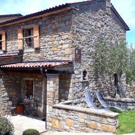 Wine House Rakar，位于Gračišče的酒店