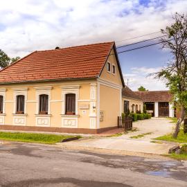 Kápolna Vendégház，位于Kerkáskápolna的酒店