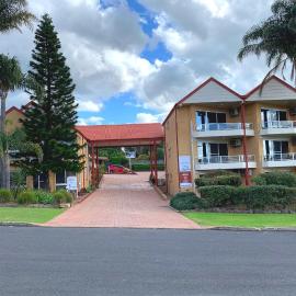 Ulladulla Harbour Motel，位于阿勒达拉的酒店