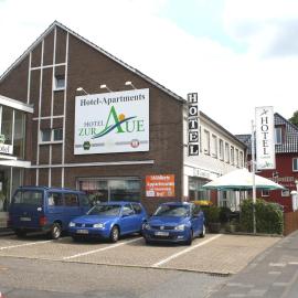 Hotel Zur Aue，位于韦塞尔的酒店