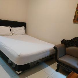 Pemda 22 Mansion Mitra RedDoorz,位于茂物的酒店