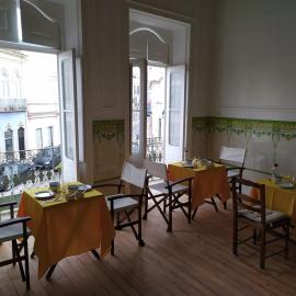 OlhãOmirante Guesthouse，位于奥良的酒店