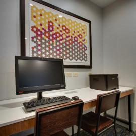 Holiday Inn Express Hotel & Suites Morris by IHG，位于Morris的酒店
