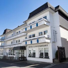 Hotel zur Post，位于布里隆的酒店