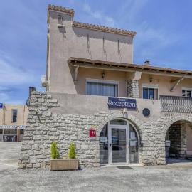 Hôtel Vila，位于弗龙蒂尼昂的酒店