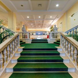 Ambassador Palace Hotel，位于乌迪内的酒店