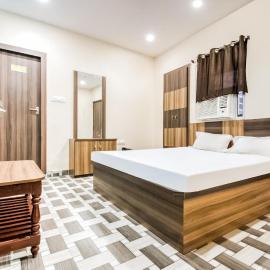 Hotel Vivek，位于巴特那的酒店