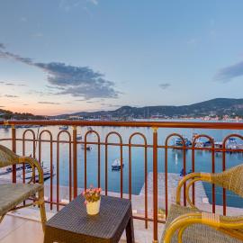 Hanedan Otel Foca Izmir，位于福卡的酒店