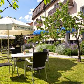 Hotel Jägerhof，位于斯塔茨巴德·布鲁克瑙的酒店