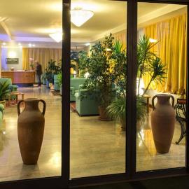 Hotel Torresi，位于波滕扎皮切纳的酒店