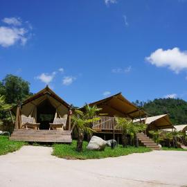 Glamping Can Bora Lodges，位于Las Serras的酒店