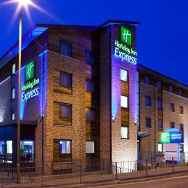 Holiday Inn Express Hemel Hempstead by IHG,位于赫默尔亨普斯特德的酒店