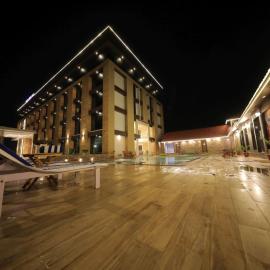 Sarovar Portico, Somnath,位于索姆纳特的酒店