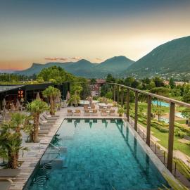 Hotel Therme Meran - Terme Merano，位于梅拉诺的酒店