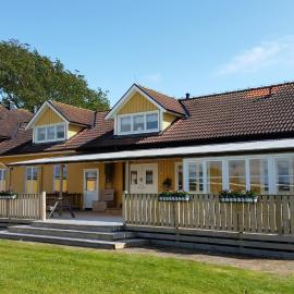 Björkängs Vandrarhem，位于Tvååker的酒店