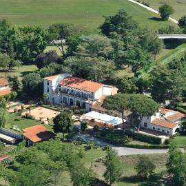 Antico Borgo di Sutri，位于苏特里的酒店