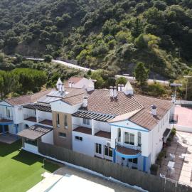 Hotel Rural La Fuentecilla，位于Algatocín的酒店