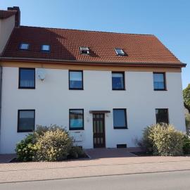 Ferienwohnung am Kiessee，位于Breitungen的酒店