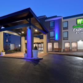 Holiday Inn Express & Suites Allentown-Dorney Park Area by IHG,位于艾伦镇的酒店