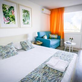 Spring Holiday Resort