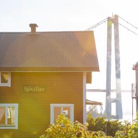 Sjövillan Bed & Breakfast，位于Sandöverken的酒店