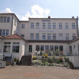 Apartment-Hotel Perle am Bodden，位于里布尼茨达姆加滕的酒店