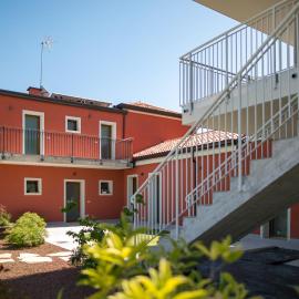 Guest House Bella Onda，位于泰塞拉的酒店