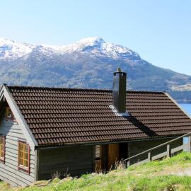 Chalet Slåttenes by Interhome