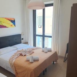Hotel Vela Azzurra，位于里米尼的酒店