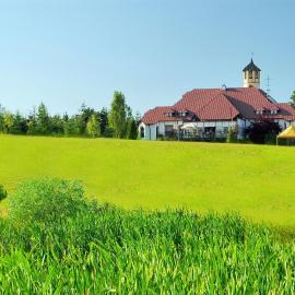 Jabłoniowy Dworek Kociewie，位于Malenin的酒店
