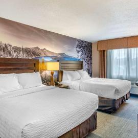 Clarion Pointe Medford，位于梅德福的酒店