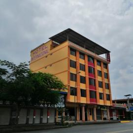 Hotel Sánchez Internacional，位于La Maná的酒店