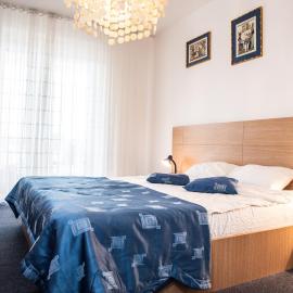 Club Onix Apartments