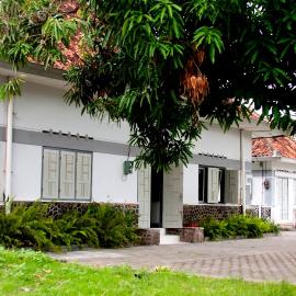 Ndalem Mantrigawen，位于日惹的酒店