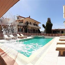 Athina Apartments