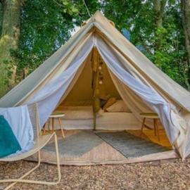 Into the Green Glamping- Maple，位于诺德海姆市场的酒店