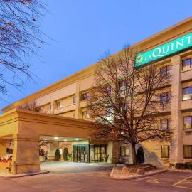 La Quinta by Wyndham Chicago Tinley Park，位于廷利公园的酒店