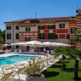 Boutique Hotel Villa Zoppi - Adults only，位于卡洛诺拉阿克里的酒店