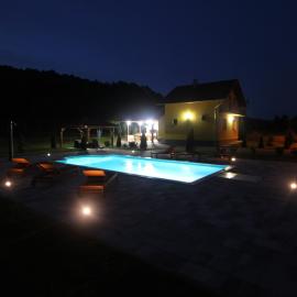 Holiday Home Dalija，位于奥托查茨的酒店